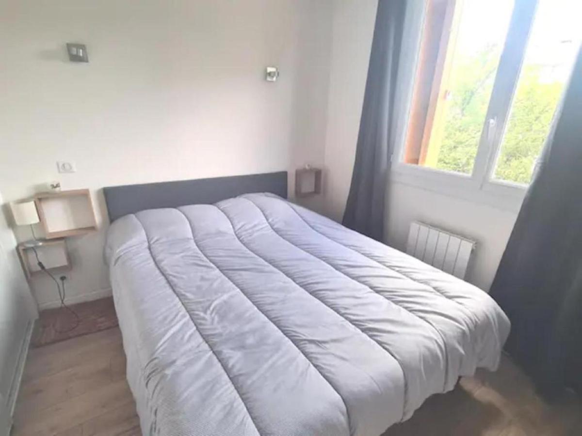 Sunny And Renovated Flat In Secure Residence La Garenne-Colombes Ngoại thất bức ảnh